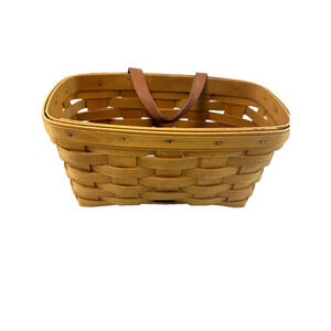2002 Longaberger Medium Key Basket USA Made 9"L x 5"W x 5"H Vintage